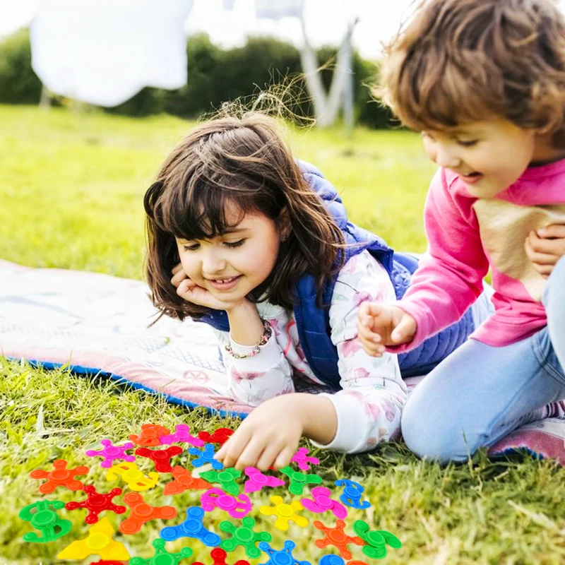 10 Uds Mini giroscopio de plástico FigetS juguetes para aliviar el estrés regalos de fiesta de cumpleaños para niños juguete de hoja divertido regalo para niños yema del dedo