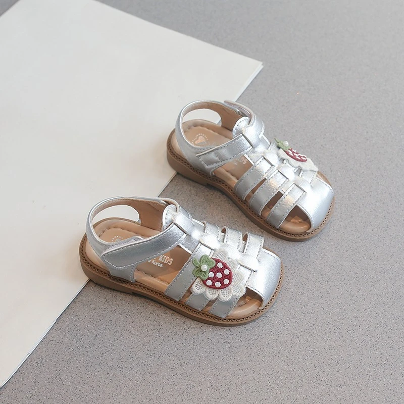 Girls Cute Strawberry Sandals Woven Design Closed Toe Summer Beach Shoes Soft Sole Non-Slip Toddler Footwear Beige Silver