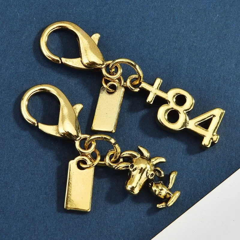 

Small pendants, various personalized spliced key chains, keychain heart-shaped letter bag pendant accessories