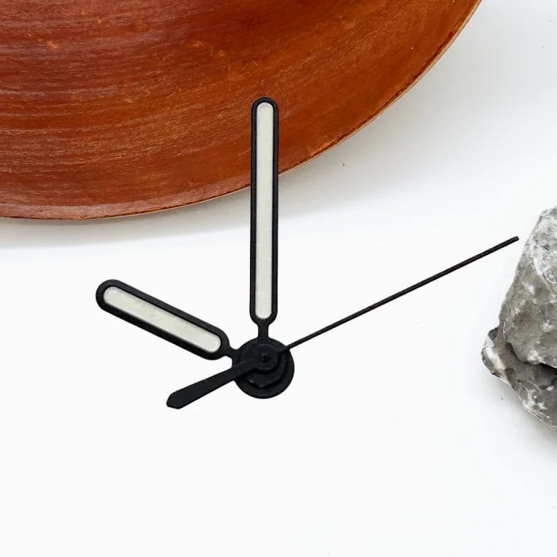 Accesorios de reloj puntero luminoso adecuado para PP NH35/NH36/NH38/NH70/NH72/4R/7S/3813/3804 manecillas de reloj de movimiento