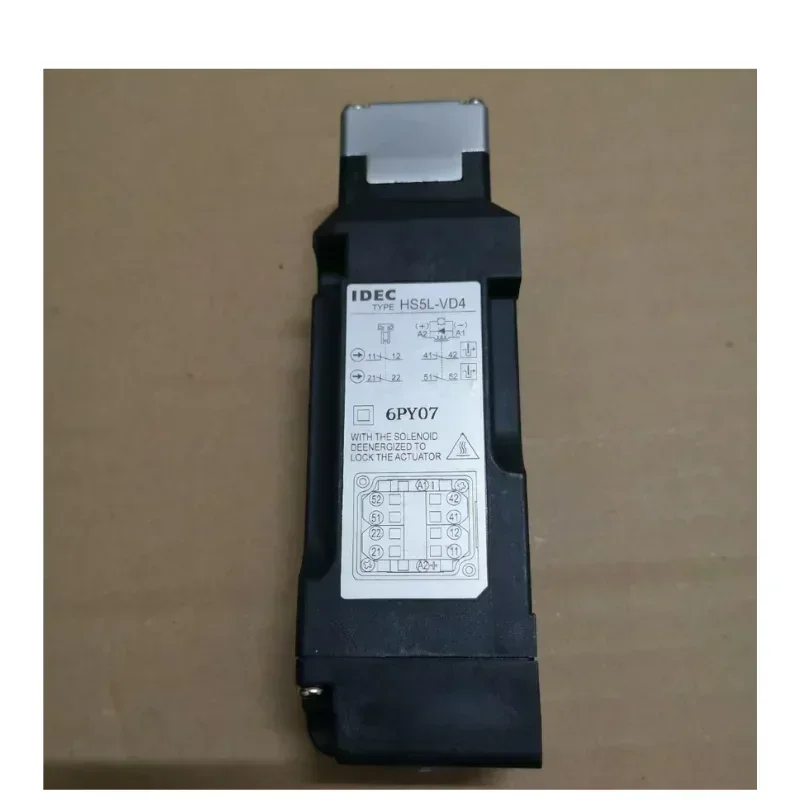 2026GOOD 2025New HS5L-VD4 Safety Door Switch For Fast Delivery