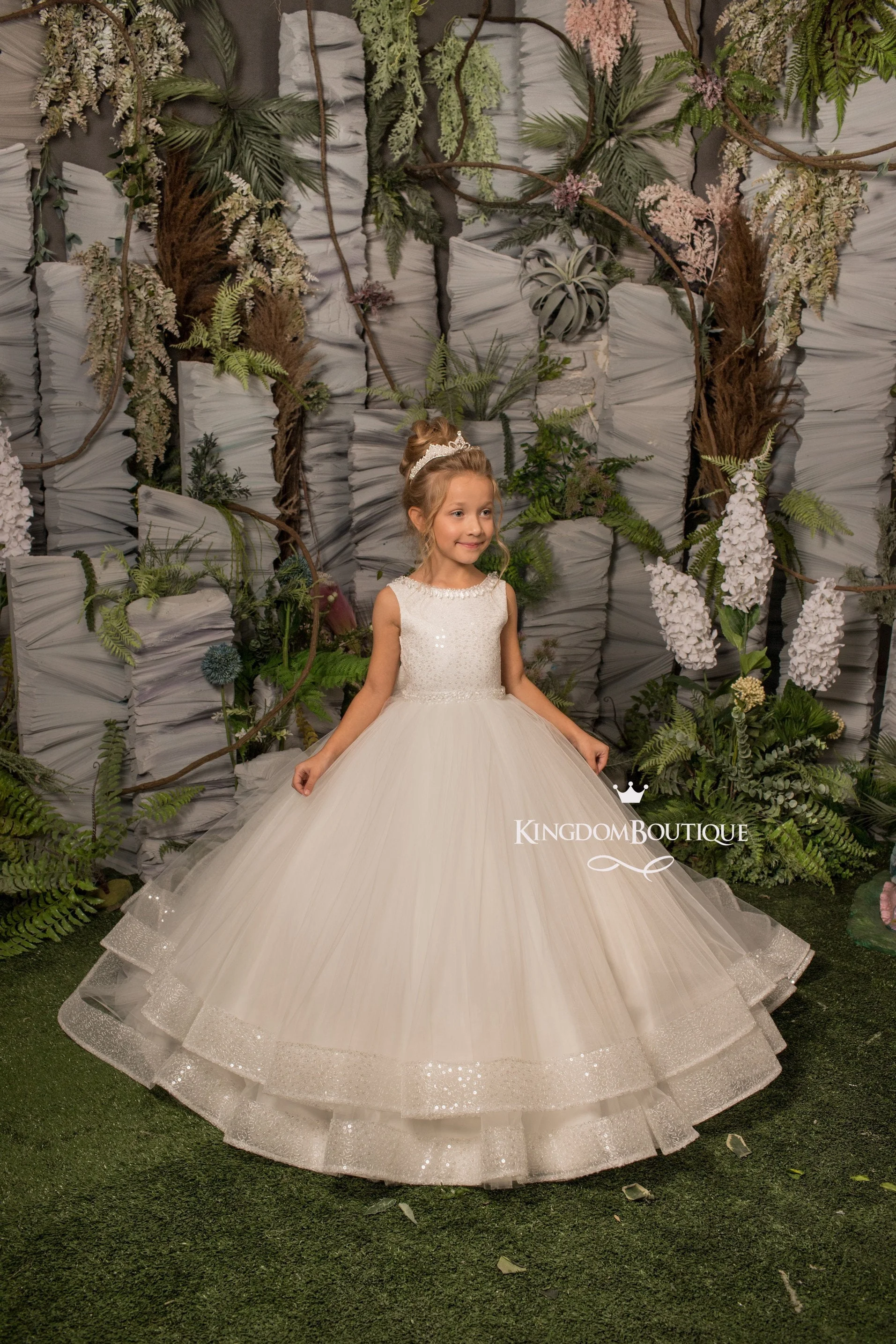 

Ivory Flower Girl Dress For Wedding Tulle Sequins Beading Puffy With Bow Kids Birthday Party Special Occasion Ball Gowns