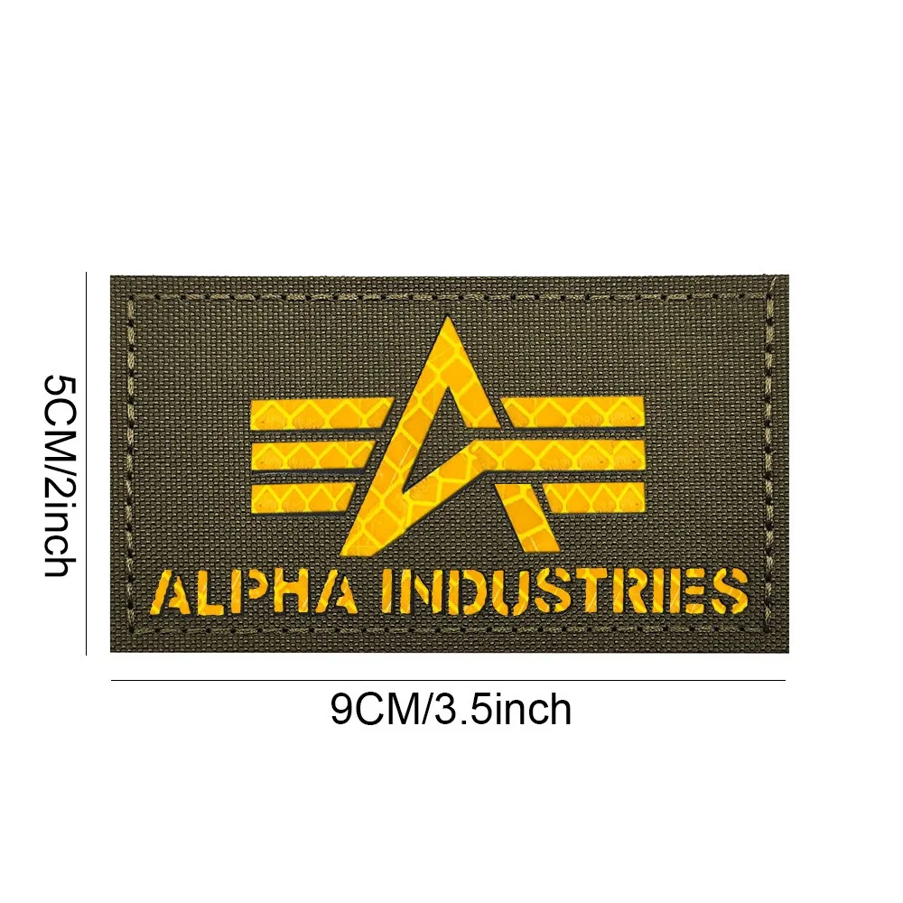 1 Stück reflektierendes Alpha-Abzeichen-Armband ALPHA leuchtendes Klett-Armband-Rucksack-Patch