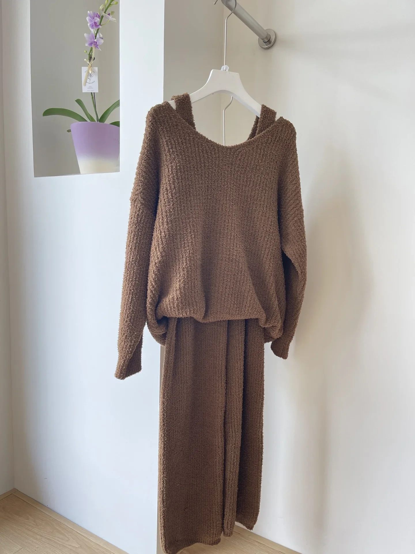 Korean Style Brown 3 Piece Sets Sleepwear Long Sleeve V Neck Pullover + Tank Tops + Elastic Waist Pants Pajama Sets Solid