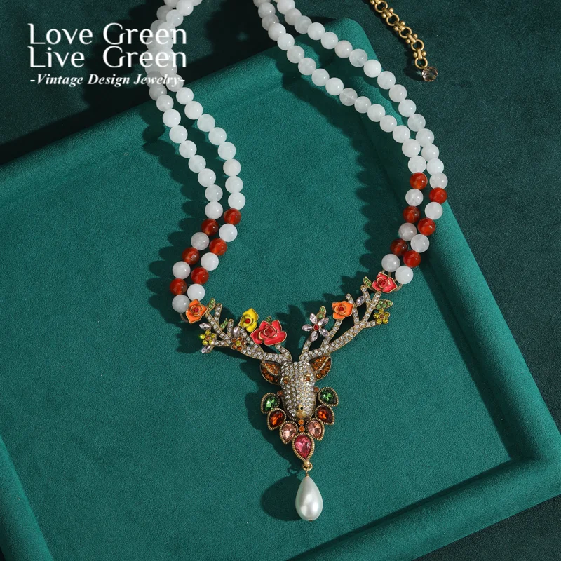 Vintage Rhinestone Crystal Christmas Elk Pendant Necklace Beaded Chain Exaggerated Statement Flower Jewelry Luxury Designer 2026