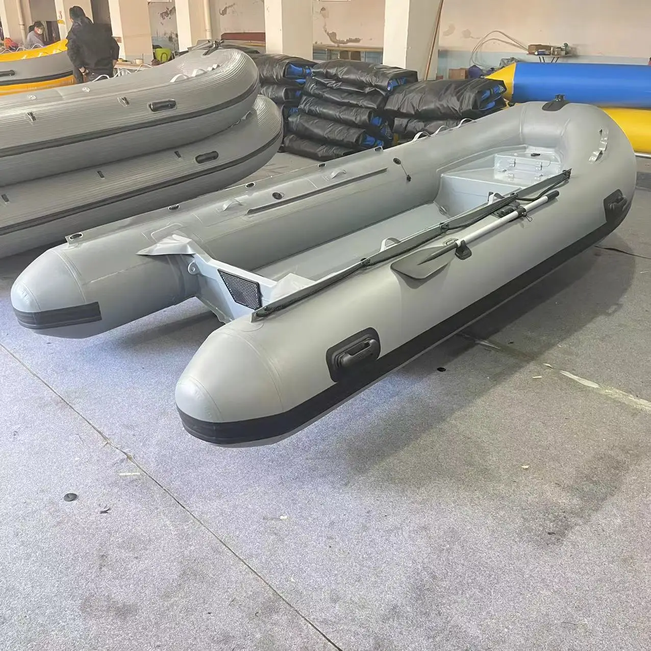 China 4 5 6 Person 310 340 360 390 Cm Ultra Light Aluminum Hull Inflatable Rib Boat Rib Boats With Center Console