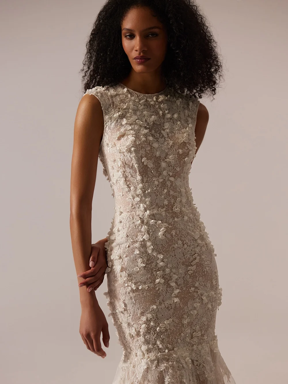 Champagne Beaded Lace Wedding Dress Oneck Sleeveless Impressive Bridal Gown Customized Floor-length Mermaid Dresses For Bride