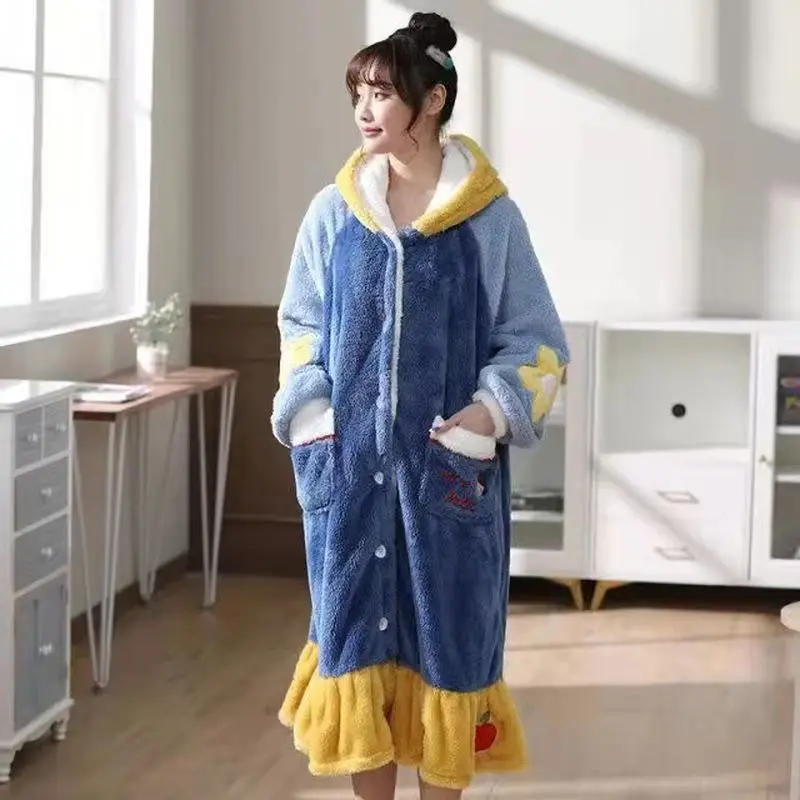 جديد ديزني سنو وايت منامة النساء الخريف الشتاء المرجان المخملية رداء سميكة لطيف الكرتون الدافئة ملابس المنزل ثوب النوم دعوى هدية