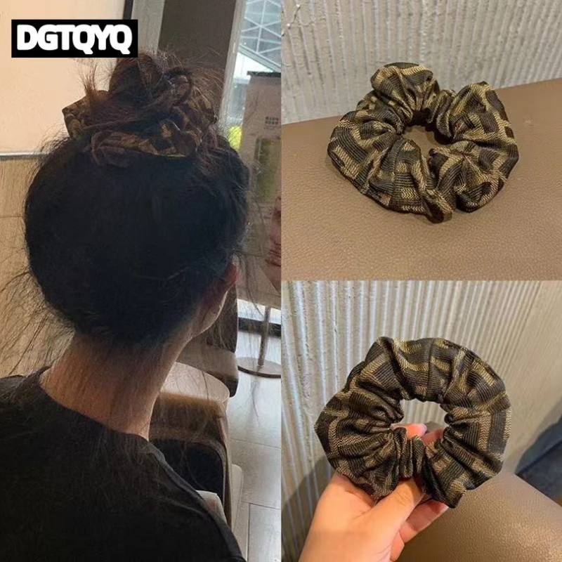 

Classy Brown Letter Fabric Hair Ties, Luxury Hair Hoop Styling for Girls ,Elegant & Timeless Accessory for Women