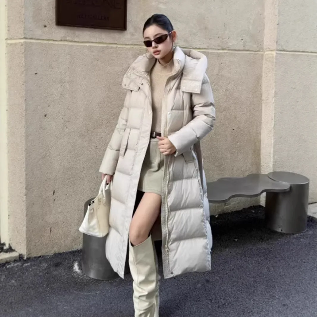 2026 Winter Fashion Women's Down Jacket Windproof Hooded Slim Fit High Waisted Down Jacket