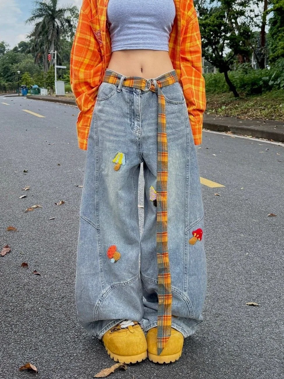 

American Retro Cartoon Embroidered Plaid Spliced Wide-Leg Jeans Women Summer New Niche Loose Slim Floor Pants