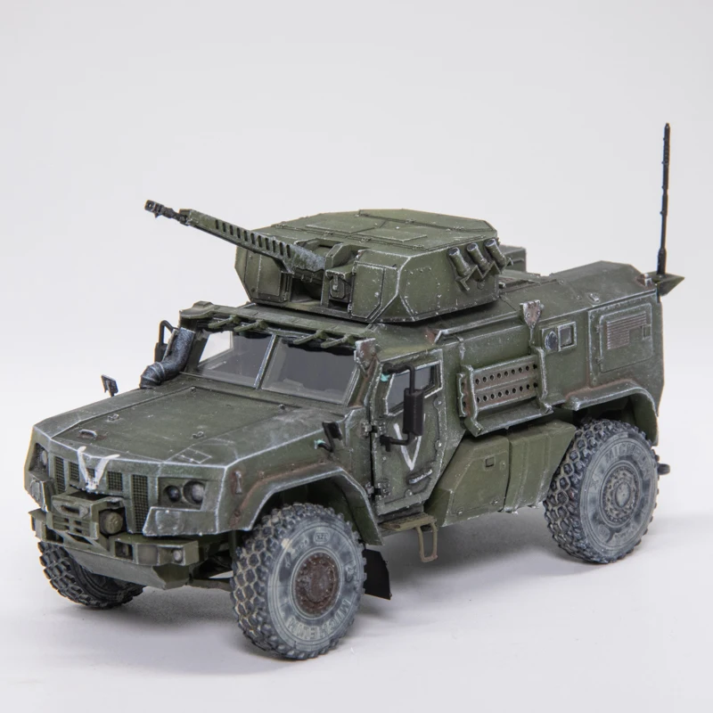 

AM 1:72 Scale Resin Typhoon VDV Armored Vehicle K-4386 Military Vehicle Model Adult Toy Car Classic Gift Souvenir Static Display