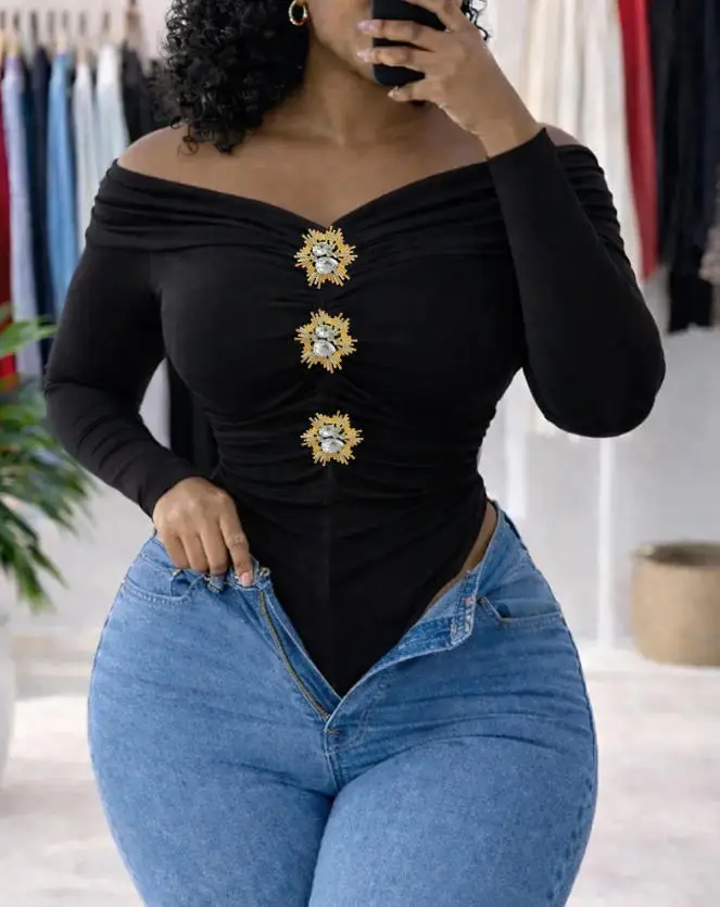 

Women's Jumpsuit Summer New American Fashion Elegant Style Metal Button Decoration Pleated One Neck Long Sleeved Tight Jumpsuit