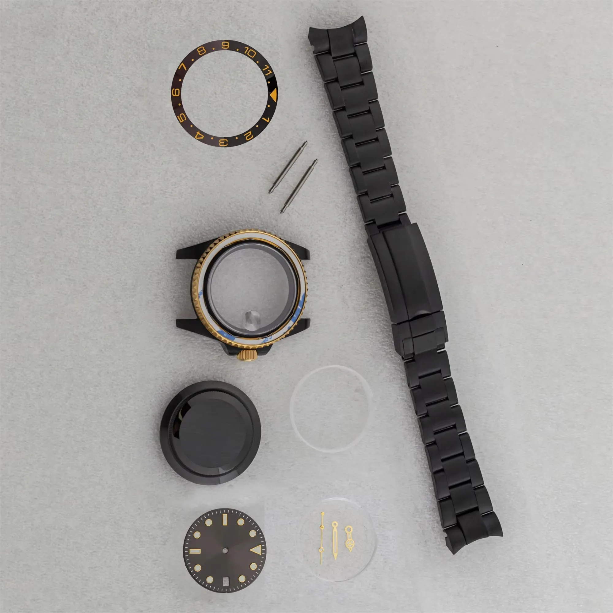 

40MM NH35 Watch Case Ceramic Bezel PVD Black Solid Back Case Strap Sapphire Glass 28.5mm Dial Hands For SUB GMT NH35/36 Movement