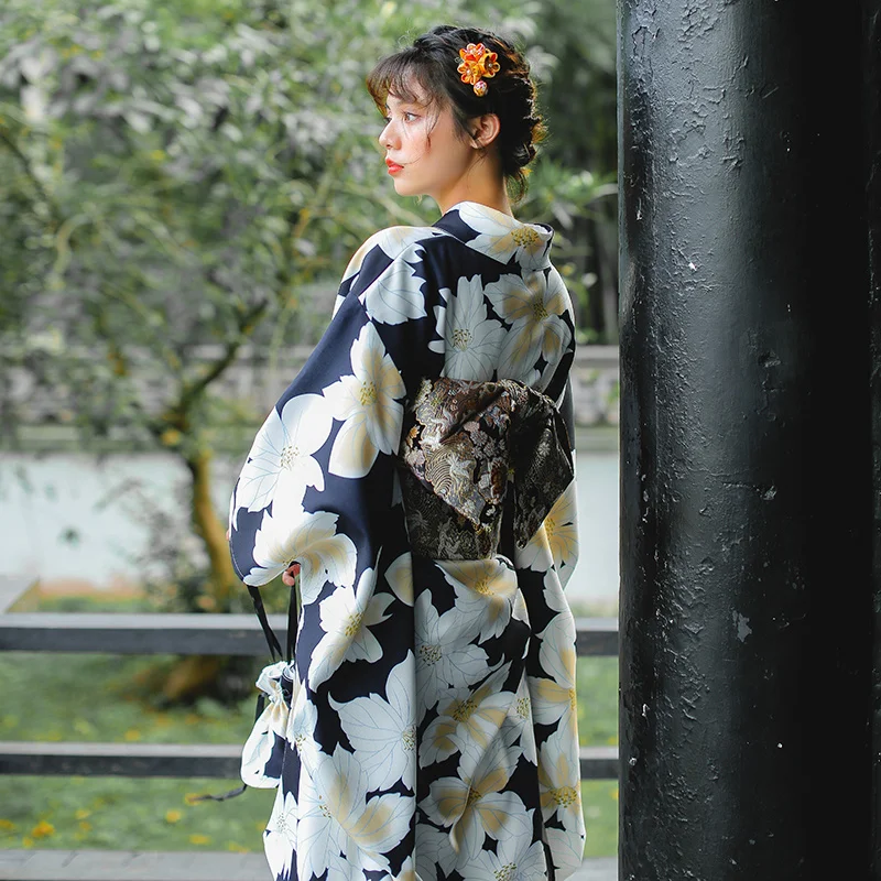 Kimonos for Women Japanese Traditional Kimono Cosplay Dress Geisha Yukata Summer Long Robe Femme Photography Clothes