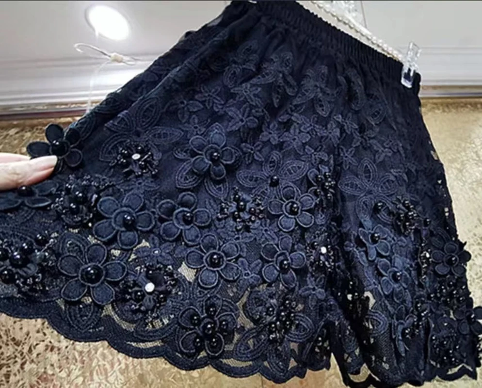 Pearls Beaded Flowers Lace Embroidery Pantalones Cortos Black Wide Leg Shorts Women\'s Short Pants Elastic Waist Short Trousers