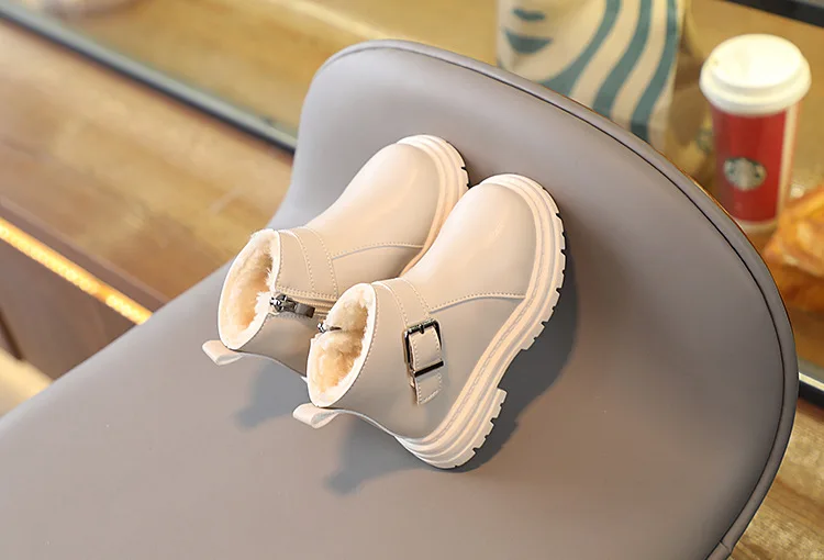 Winterstiefel für Mädchen, neue Mode, knöchelhohe Stiefel, wärmend, mit Kaschmirfutter, Kinderstiefel, rutschfeste Outdoor-Schuhe für Kleinkinder und Schüler. – Detail 6