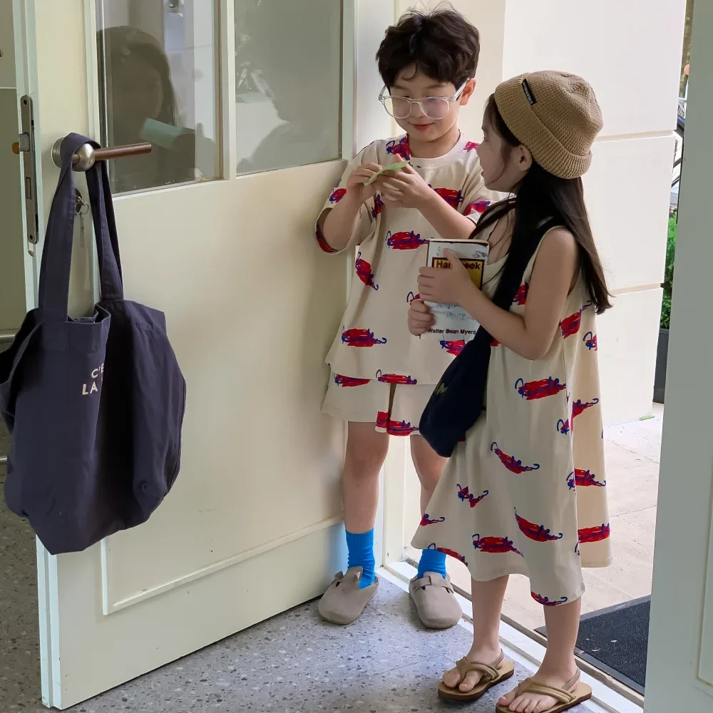 9000 Brother and Sister Clothes 2024 Summer New Korean Alphabet Graffiti Girl's Long T-shirt Dress Or Boy's Two Piece Suit