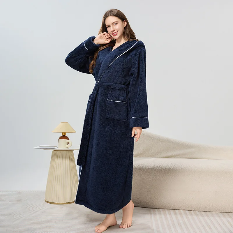 2403 navy [female]