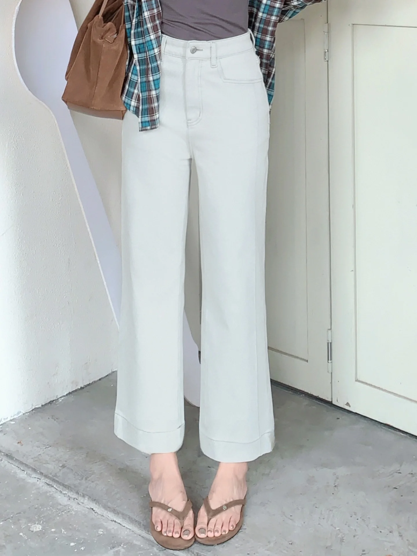 

MeiYang White Peony No.2 Denim Jeans Casual High Waist Straight Leg Diagonal Stripe Eight Nine Length mid Rise Jeans