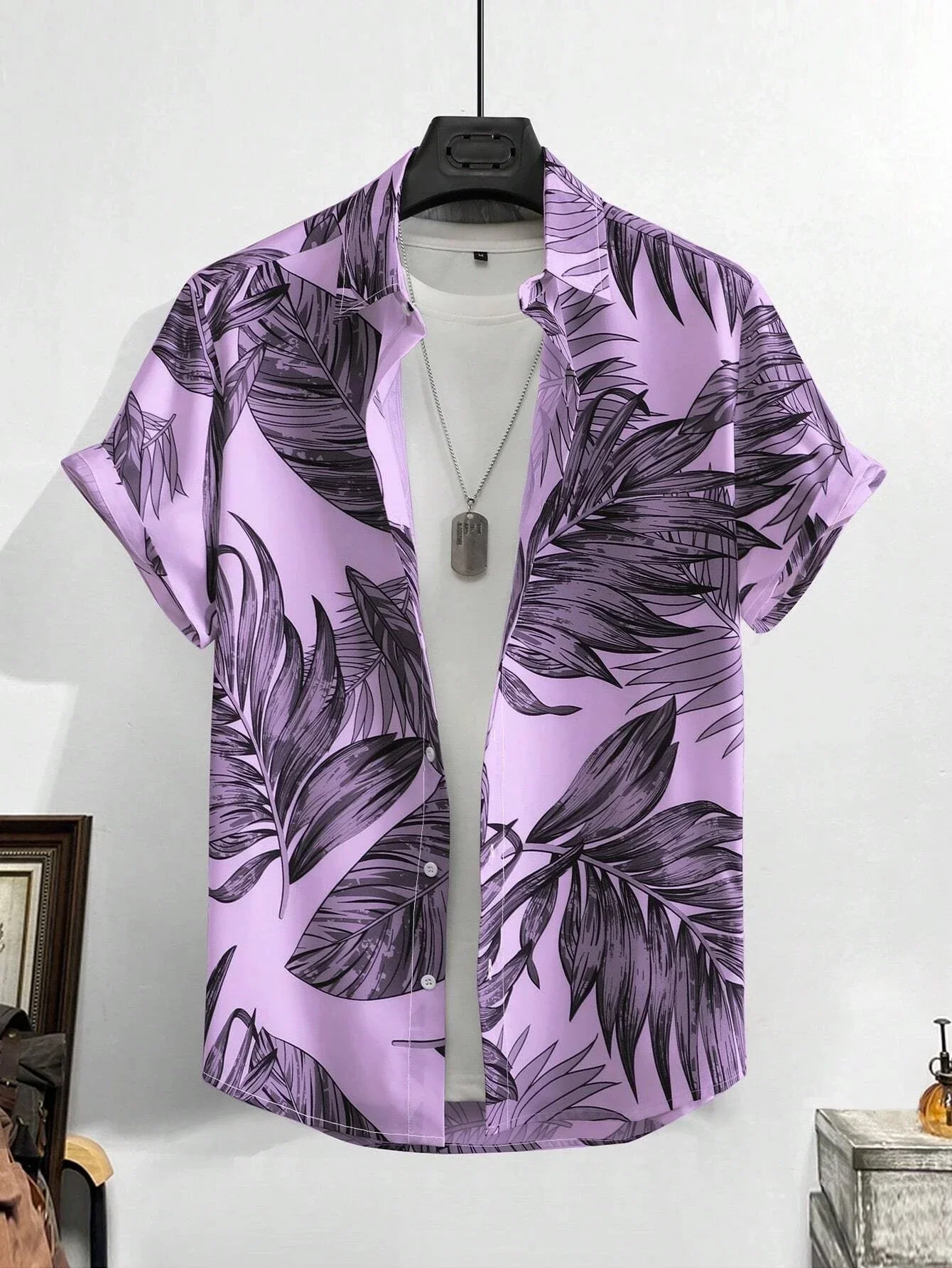 

2024 Men's Summer Fashion Hawaiian Shirt Short sleeved Casual Beach Shirt Leaf Element Printed Top