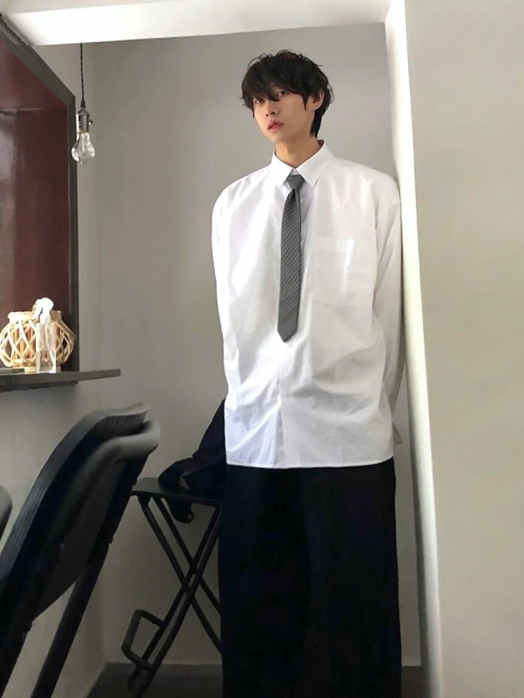 

Loose Long Sve White irt for Men Youth Faion Spring Inner Wear Base Layer Overlap DK orm Collar Tie Boys irt