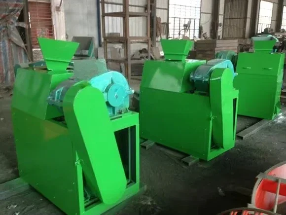 Factory Supply Double Roller Pressing Fertilizer Pellet Making Machine Granulation Plant Machine Fertilizer Making Machine