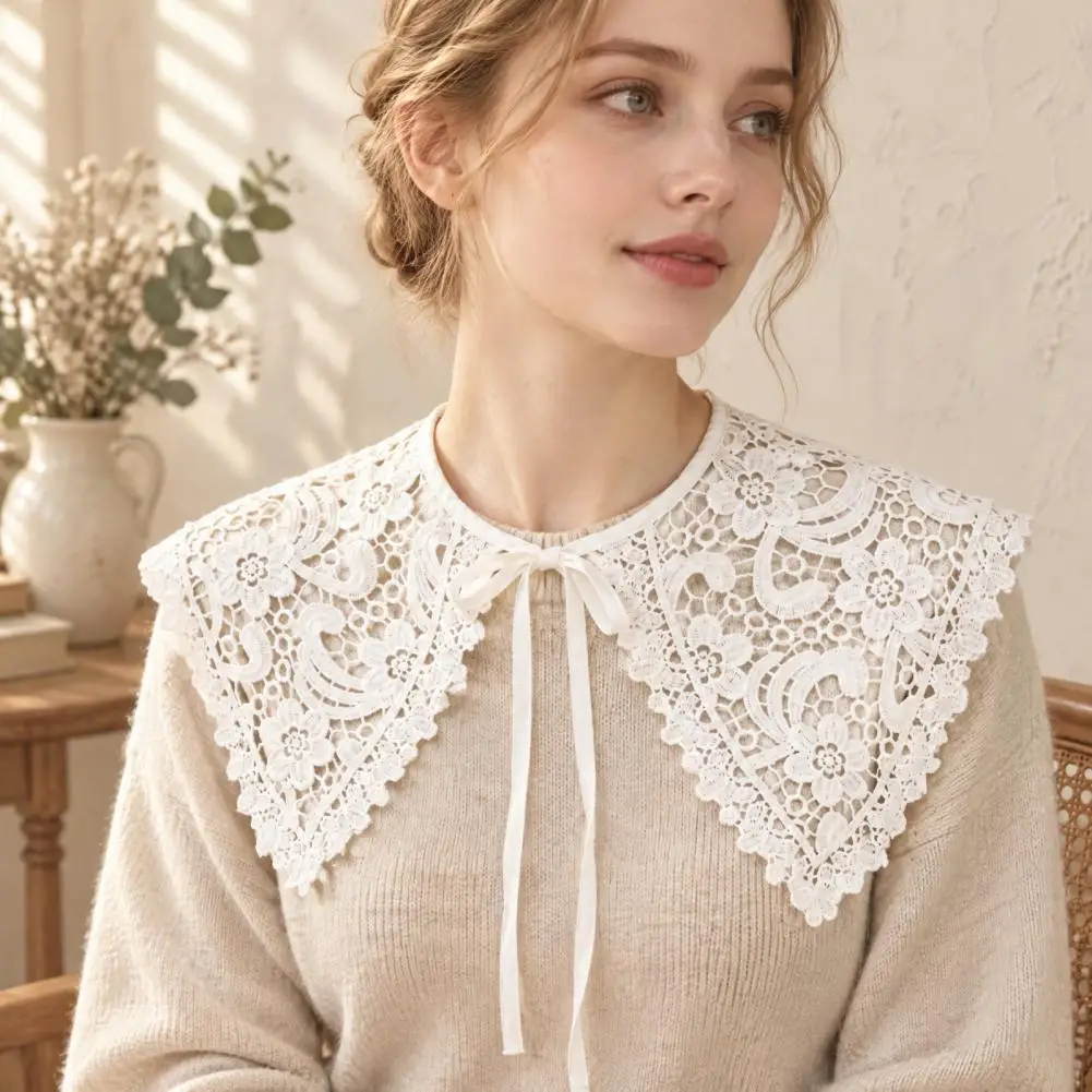 Detachable Lace Collar Hollow Out Lace Dickey Vintage Lace Detachable False Collar Floral Hollow Lapel Choker Necklace