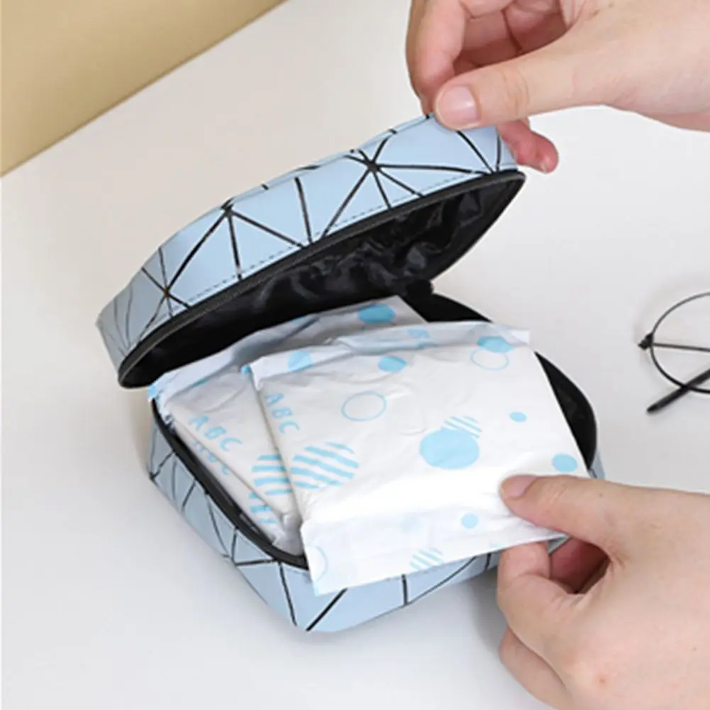 Rhombus Pattern Sanitary Napkin Storage Bag Multifunction Reusable Napkin Organizer Portable Women Pad Pouch Bags