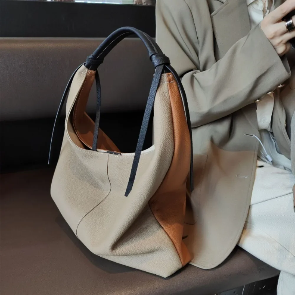 New Trend Leather Texture Magnetic Vintage Underarm Bag All-match Korea Panelled Casual Shoulder Large Capacity Moda Women Totes