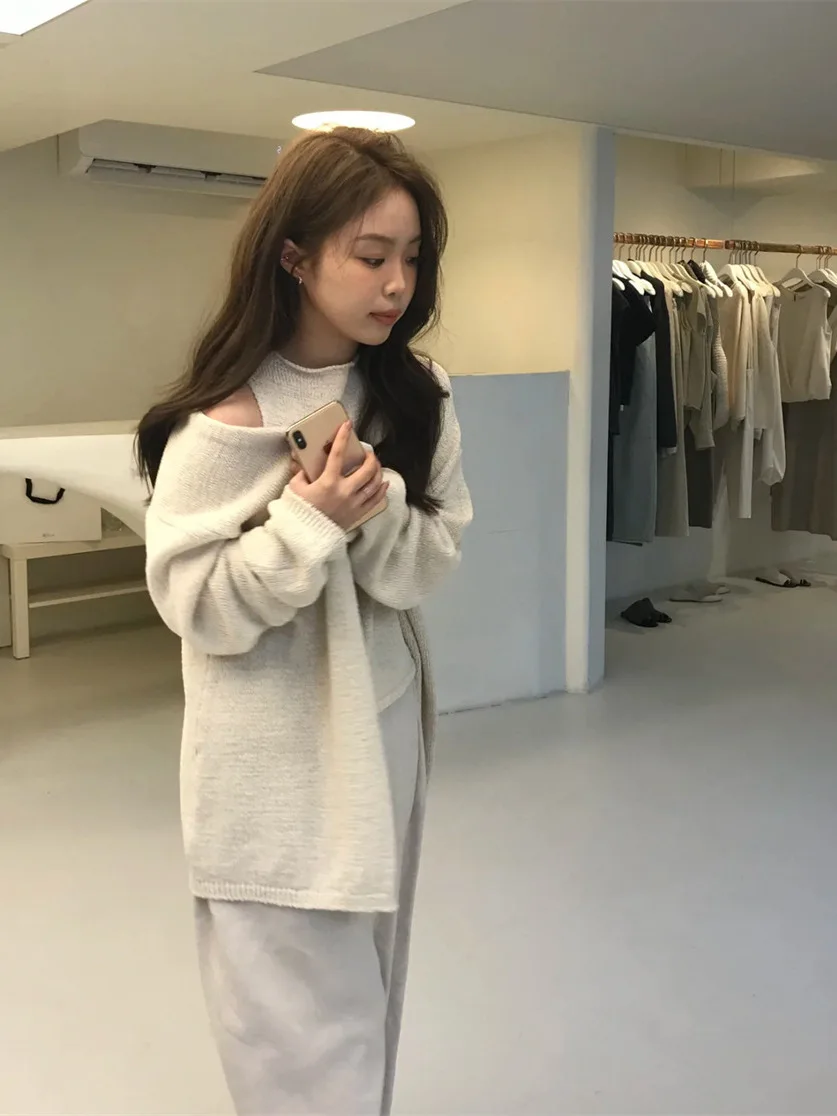 

Spring 2026 Women's Knitted Vest Lazy Elegant Cuffed Sleeve Open Cardigan Cotton Color Commute Style Long Sleeve