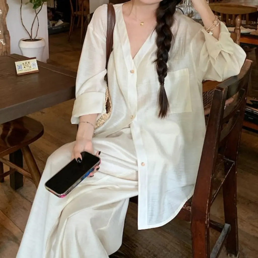 

Women's Lazy Style White V Neck Long-Sleeved Sun Protection Shirt And Wide-Leg Pants Set Autumn Fashion Casual Outfit