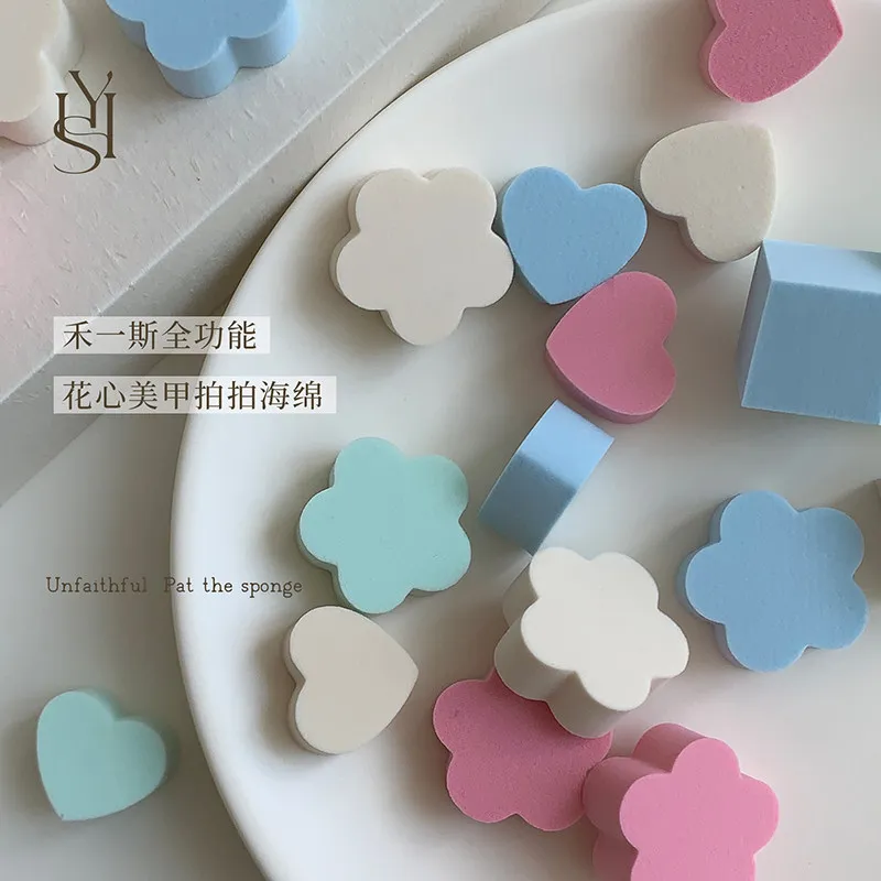 60Pcs/Box Flower Love Square Nail Art Sponge Gradient Nail Brushes Gel Polish DIY Manicure Tools Nail Sponge With Grab Pen