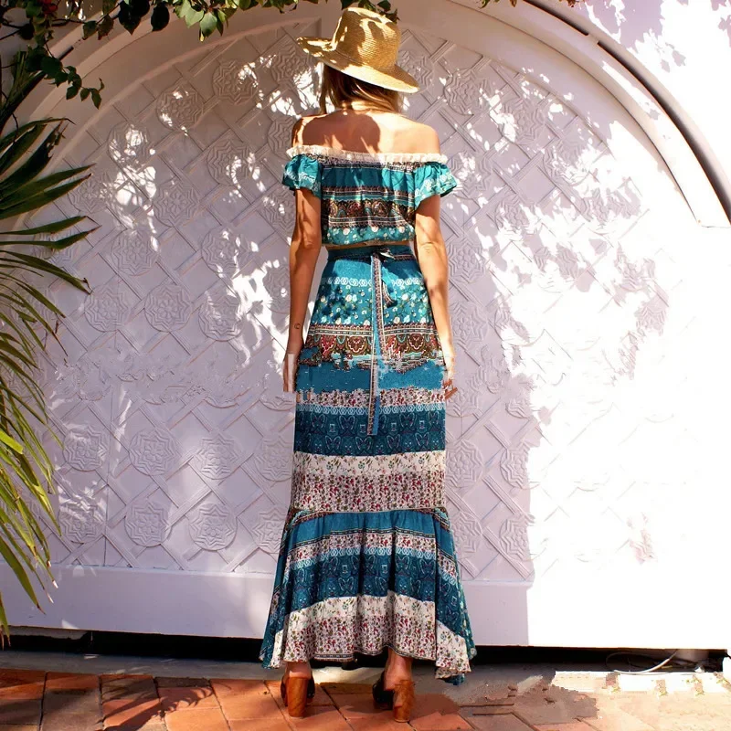 Two Piece Skirt Set with Slit Hem Sleeveless Printed Long Skirt in Bohemian Beach Style One Shoulder Two Piece Long Skirt Set