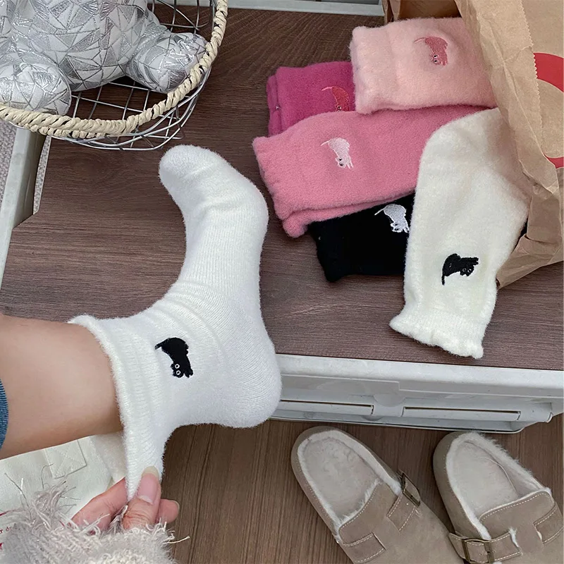 1Pair Premium Feel Cute Cat Cozy Hairy Mink Velvet Socks Autumn Winter Hosiery Thickened Plush Warm Sleep Home Fluffy Socks