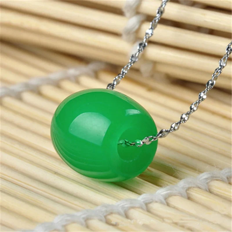 

Natural Green Hand-carved Passepartout Jade Pendant Fashion Boutique Jewelry for Men and Women Transfer Bead Necklace Gift