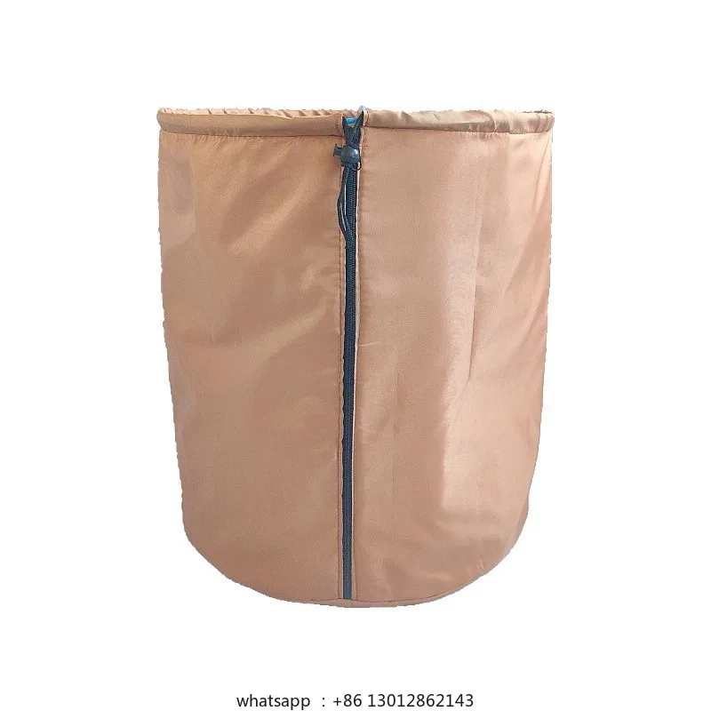 

Breathable absorbent garden plant thermal insulation cover