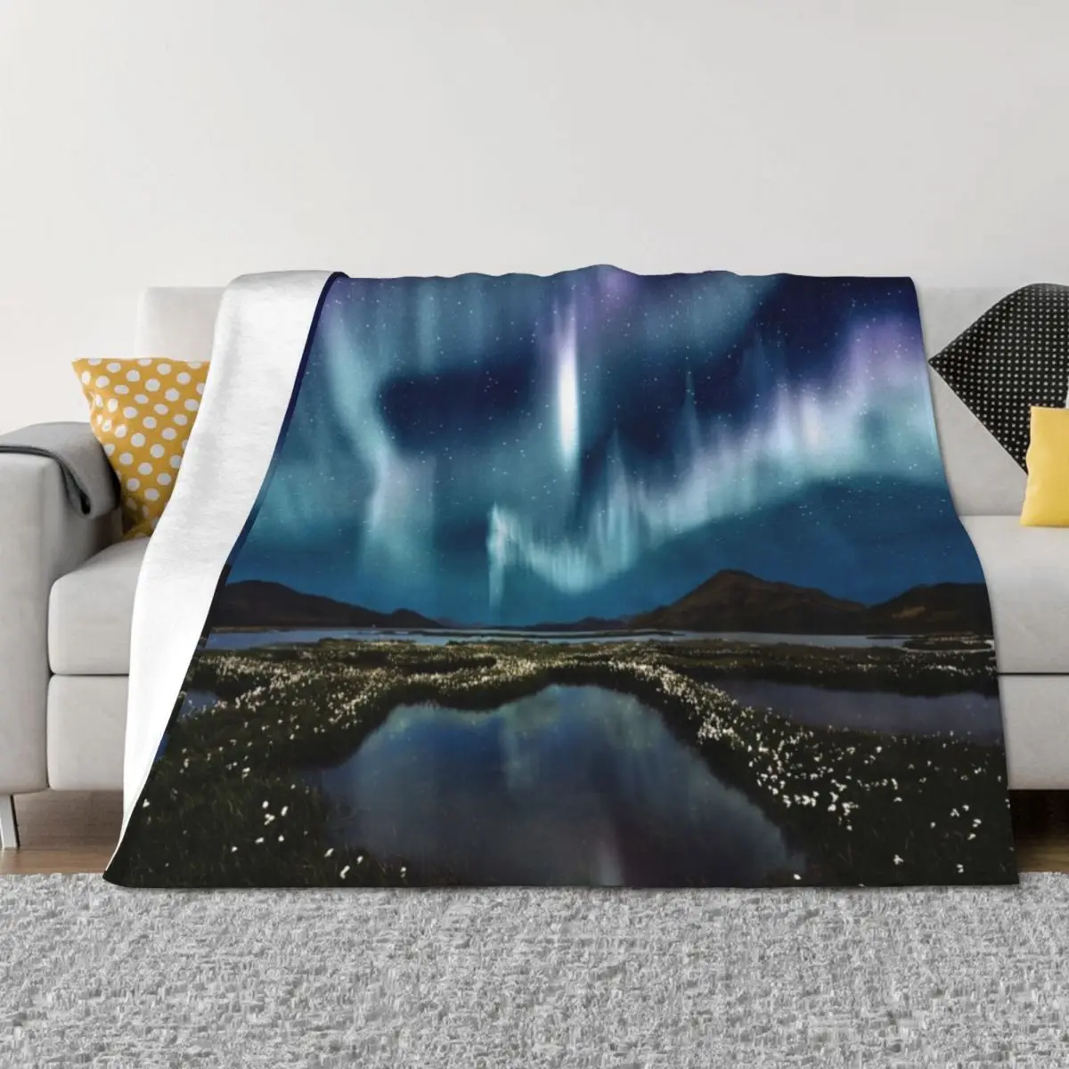 Northern Lights Throw Blanket Flannel Fabric Summer Beddings Plaid on the sofa Summer Blankets