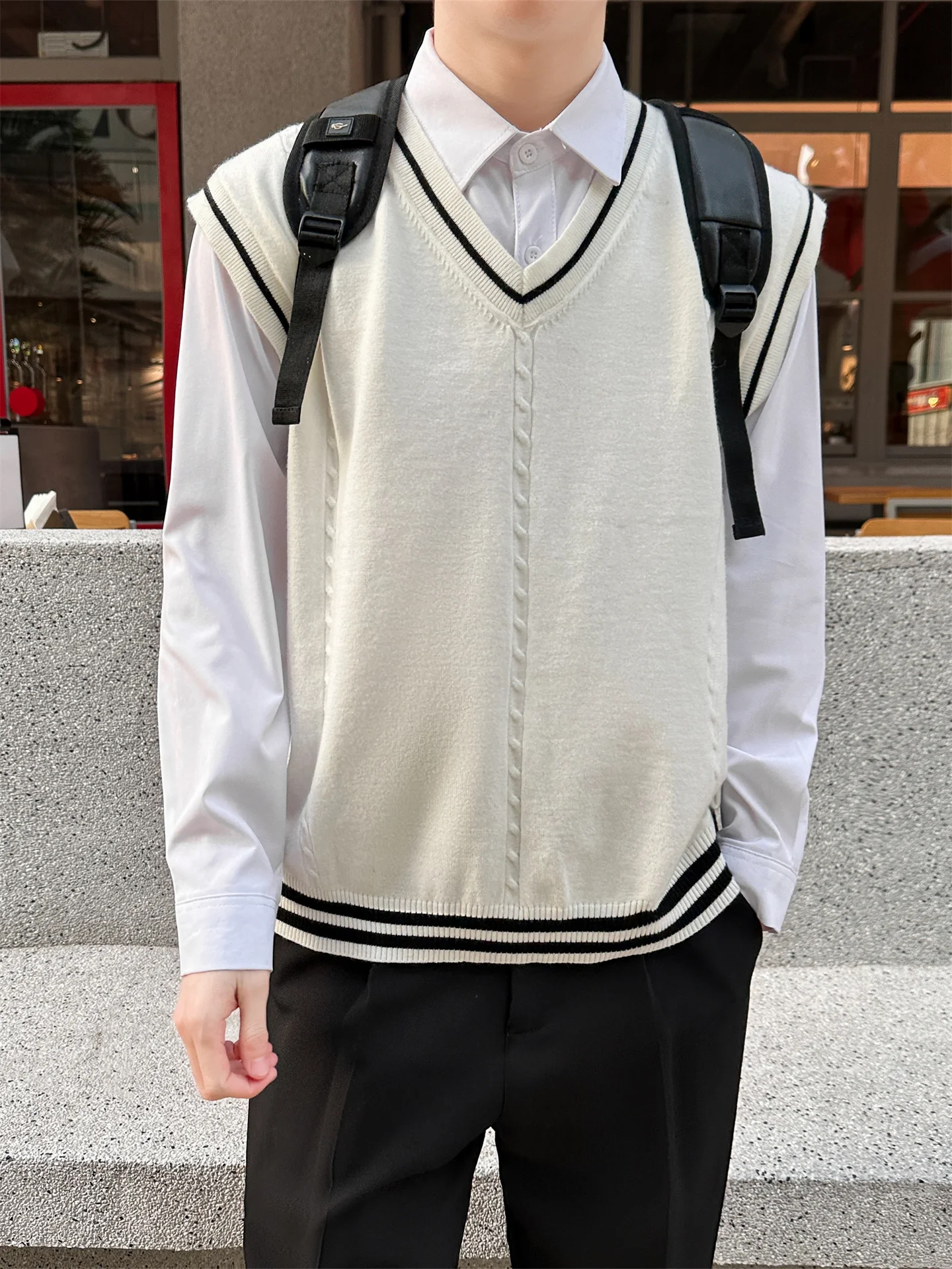 

Loose V-Ne Svel Knitted Vest Men's Autumn Winter Casual Sle Soft Comfortable Breathable Color Faion Top