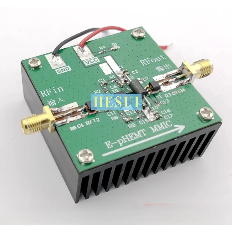 AE618 1W linear power amplifier 20DB gain broadband matched power synthesis