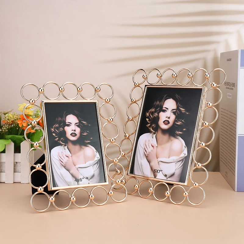 

6/7 Inch American Modern Simple Creative Metal Picture Frame Birthday Party Gift