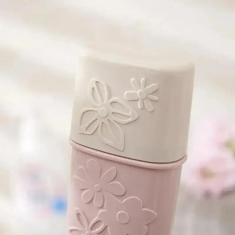 Embossed Pattern Solid Color Toothbrush Box Portable Travel Plastic Covered Dental Kit Box Travel Camping Cleaning Boxes Gadgets