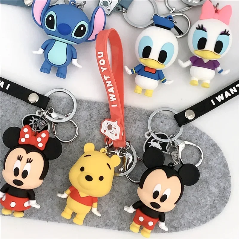 Porte-clés poupée Disney Mickey Mouse, sac à main de Couple, Anime, petit cadeau de voiture, Minnie Stitch Daisy, porte-clés mignon