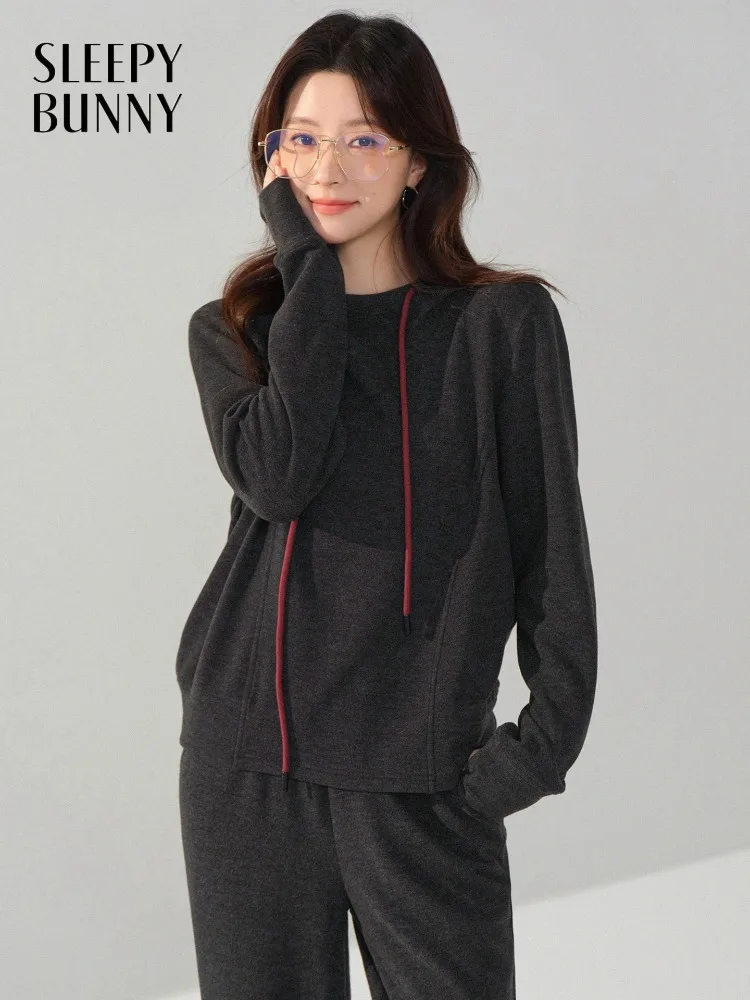 

Cozy Loose Fit Hoodie Sweatshirt Women Winter Warm Pullover Top Casual Sporty Long Sleeve Oversized Hooded Jumper for Daily Wear