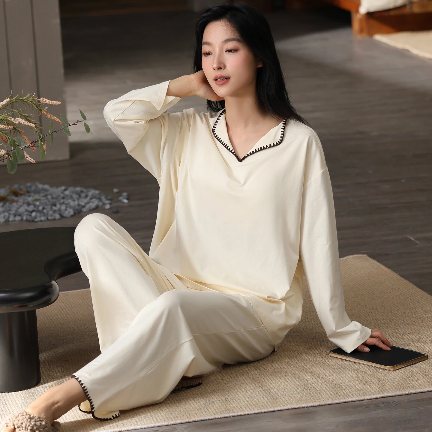 

Женский пижамный комплект с v-образным вырезом и нагрудником, ночная рубашка, одежда для сна для молодых девушек, Pijama Mujer, пижамный костюм с длинными рукавами, комплект женской одежды
