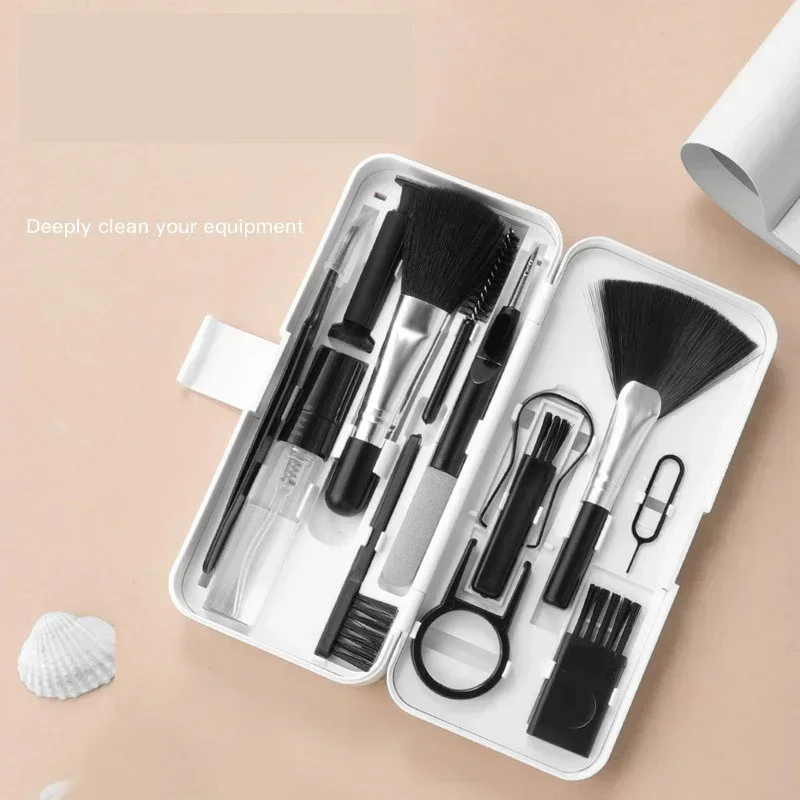 

18 in 1 Computer Keyboard Cleaner Kit Phone Tablet Camera Screen Cleaning Tools Earphone Clean Brush Keycap Puller Phone Holder