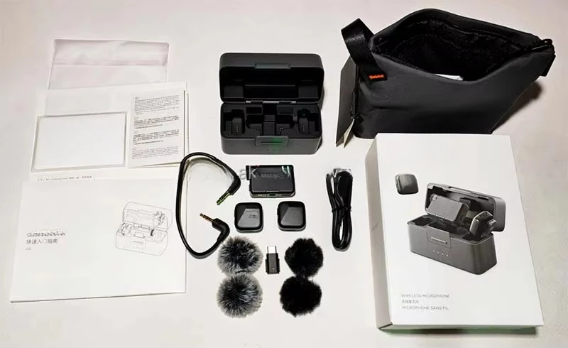 (2 TX + 1 RX + Charging Case) Receiver Transmitter Charging Case Handheld Speaker Wireless Microphone