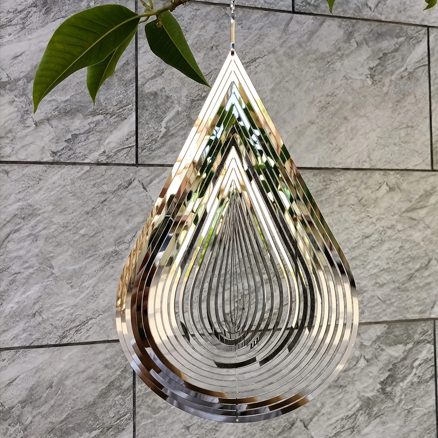 

1pc, Stainless Steel Rotating Outdoor Garden Art Backyard Outdoor Hanging Decoration 3D Silver Droplet Wind Chime