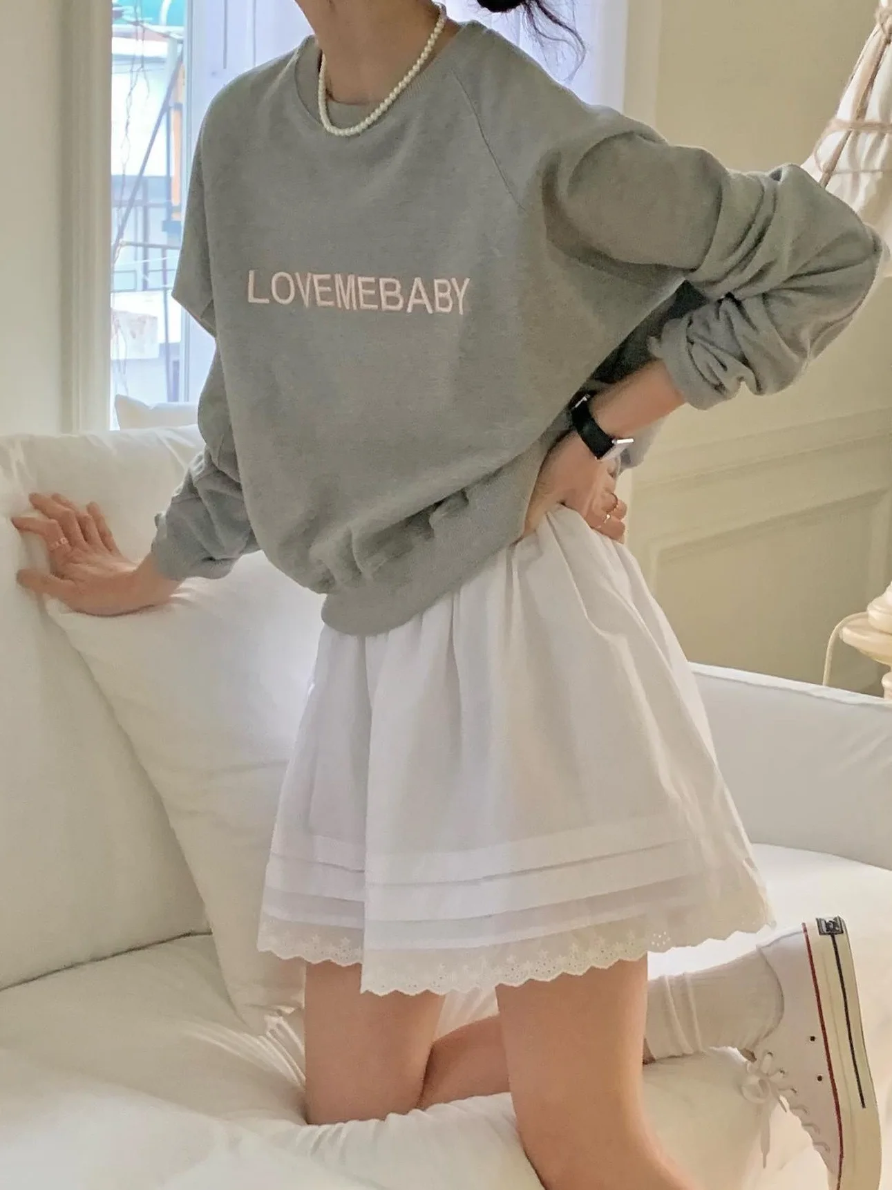 

Круглая толстовка Ne с вышитыми буквами, длина, плиссированная кружевная юбка с эластичной резинкой на талии, комплект из двух предметов, повседневная мода для...