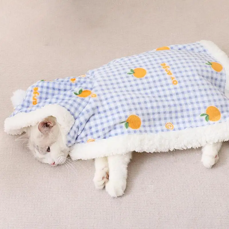 Cat Cloak Cute Stylish Soft Warm Pet Clothes double layer thickening kitten Costume washable Cat Poncho Cape Winter supplies